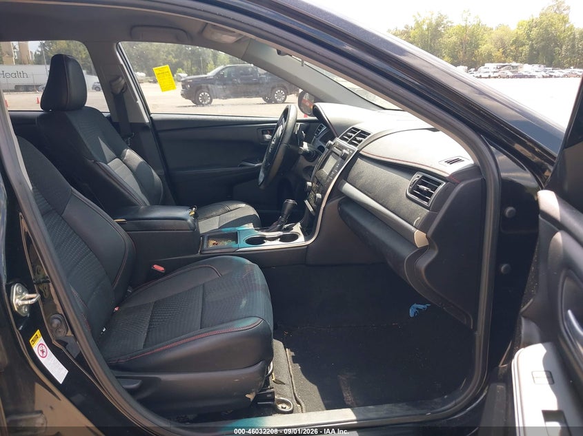 2015 TOYOTA CAMRY auction photo 5
