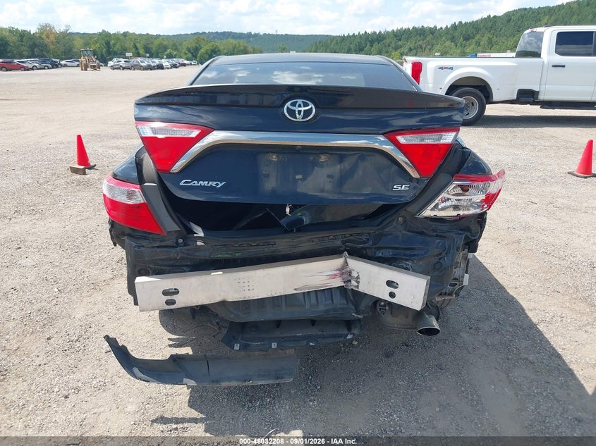 2015 TOYOTA CAMRY auction photo 6