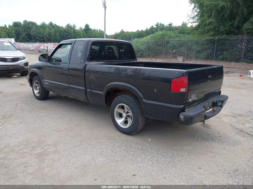 2001 CHEVROLET S-10 — zdjęcie 3