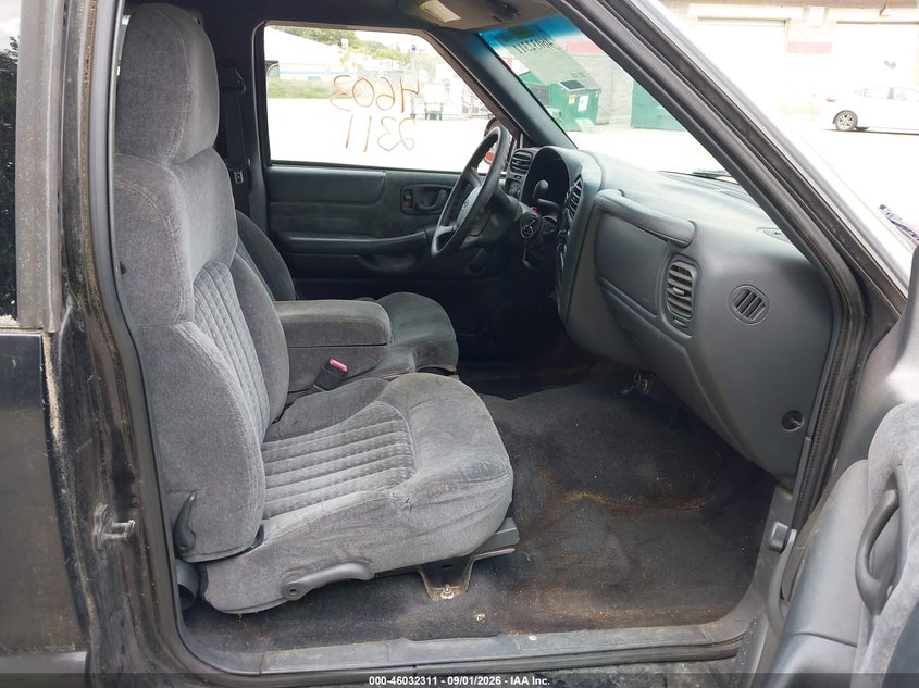 2001 CHEVROLET S-10 — zdjęcie 5