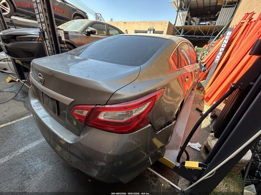 2016 NISSAN ALTIMA auction photo 4