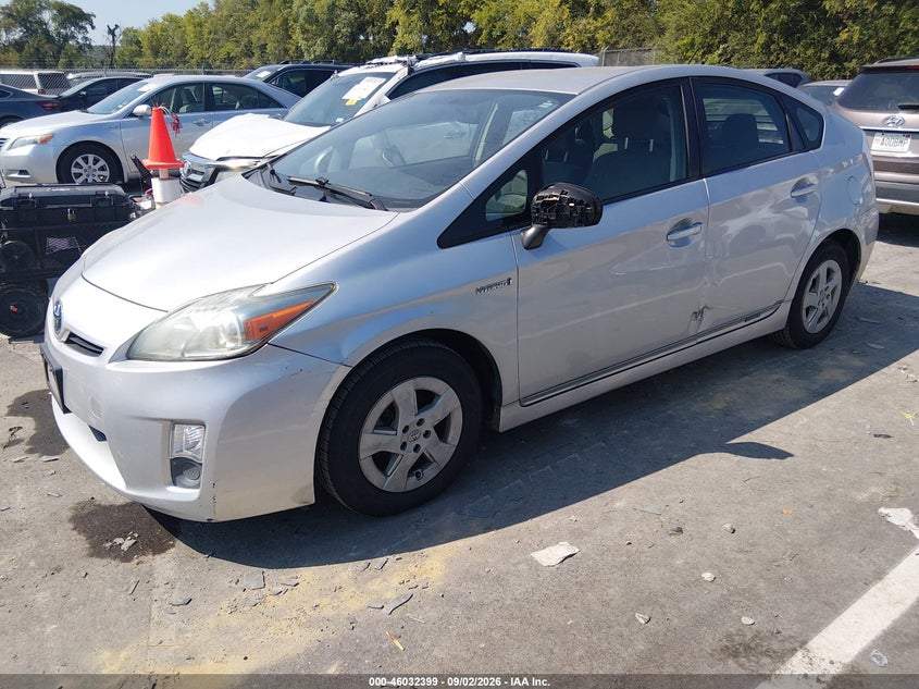 2011 TOYOTA PRIUS auction photo 2