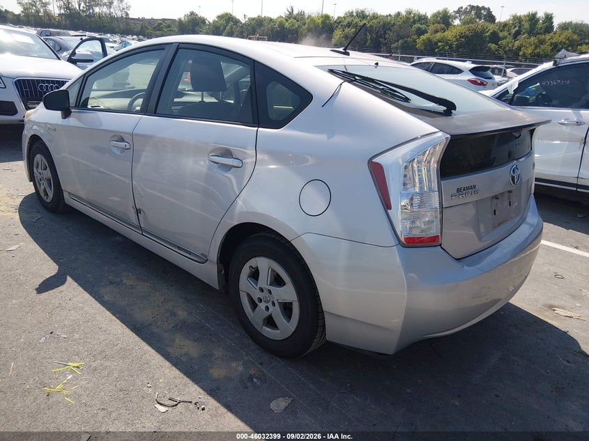 2011 TOYOTA PRIUS auction photo 3
