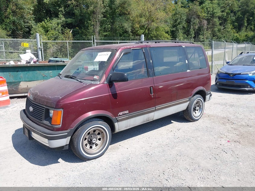 1989 CHEVROLET ASTRO auction photo 2