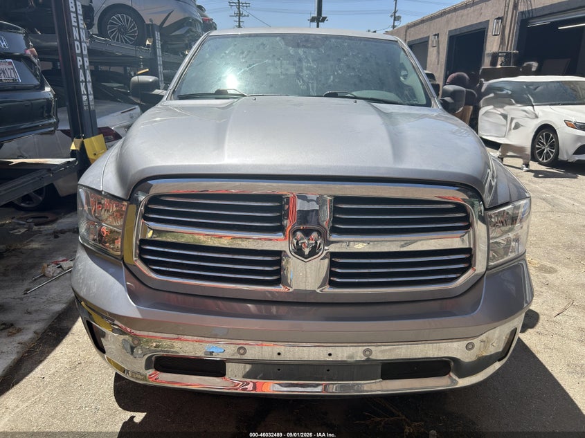 2019 RAM 1500 CLASSIC auction photo 6