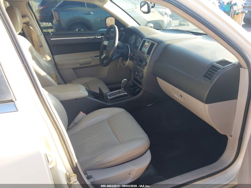 2006 CHRYSLER 300 auction photo 5