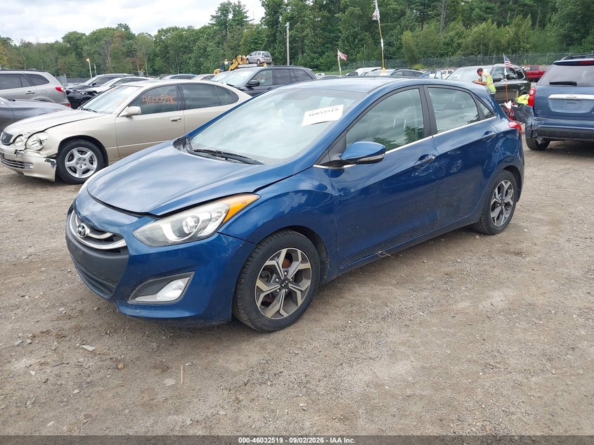 2014 HYUNDAI ELANTRA GT auction photo 2