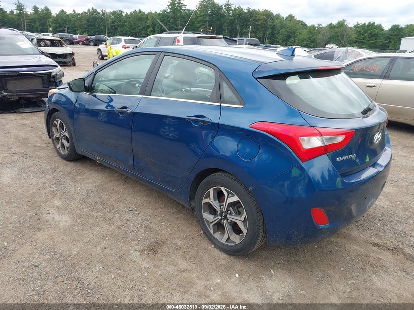 2014 HYUNDAI ELANTRA GT auction photo 3