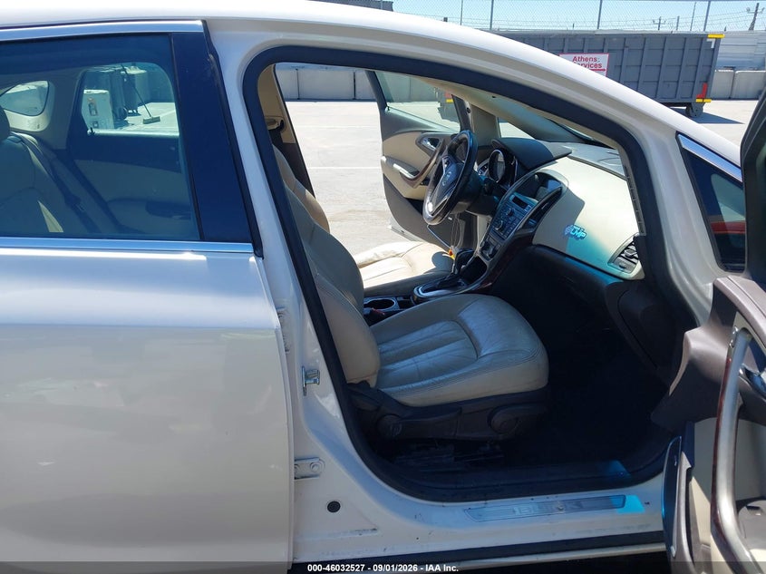 2013 BUICK VERANO auction photo 5