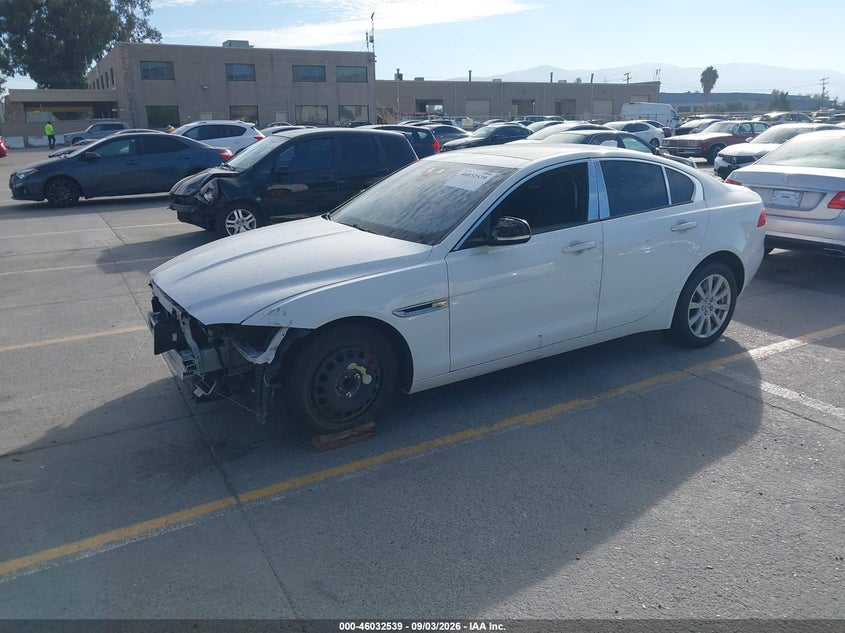 Vin: sajar4bg5ha969179, lot: 46531958, jaguar xe 25t 20172
