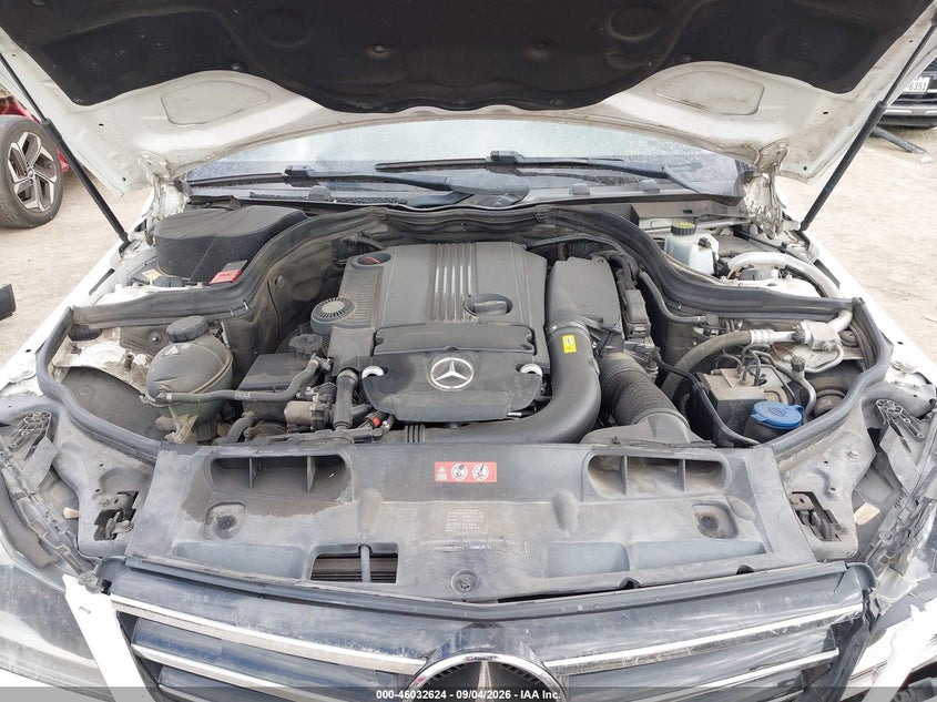 MERCEDES-BENZ C 250 2014 VIN WDDGF4HB0EG224674