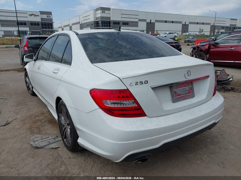 MERCEDES-BENZ C 250 2014 VIN WDDGF4HB0EG224674