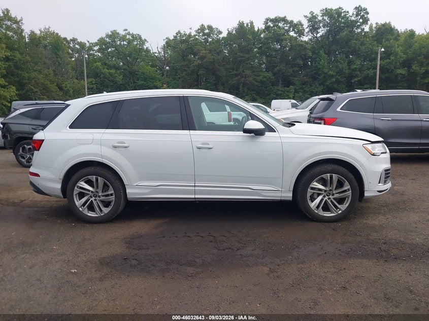 AUDI Q7 - zdjęcie 13