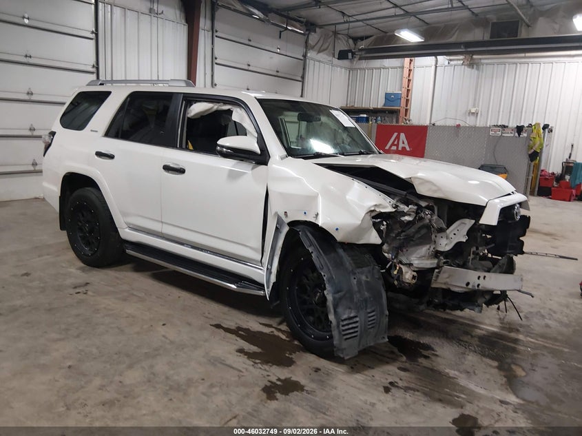Vin: jtebu5jr9j5580744, lot: 46532168, toyota 4runner limited 2018 img_1