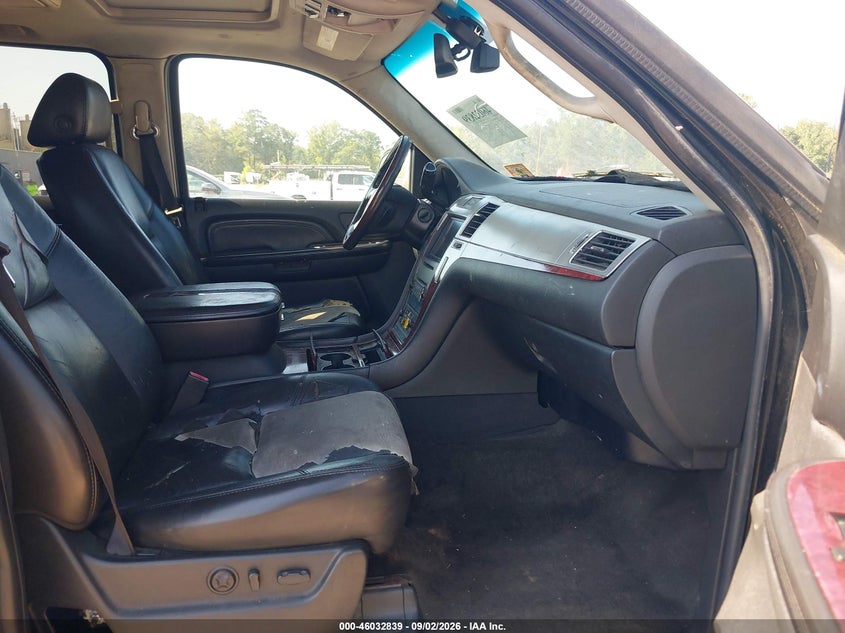 2007 CADILLAC ESCALADE ESV auction photo 5