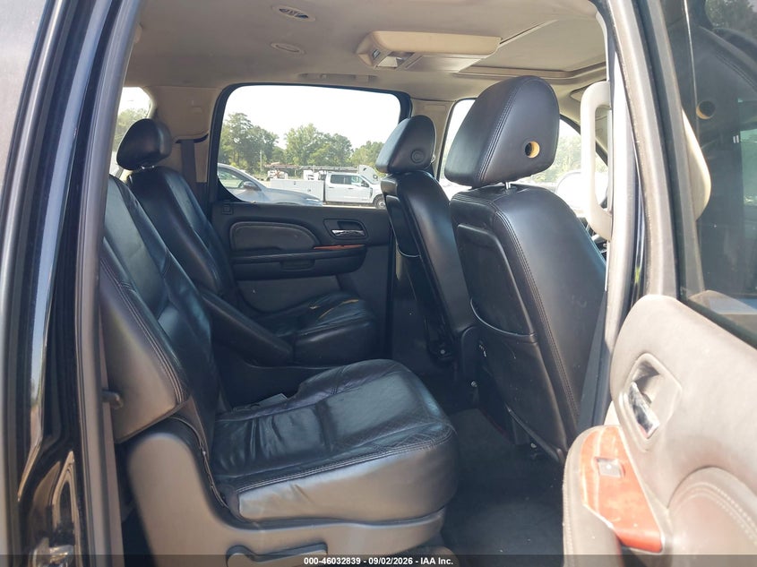 2007 CADILLAC ESCALADE ESV auction photo 8