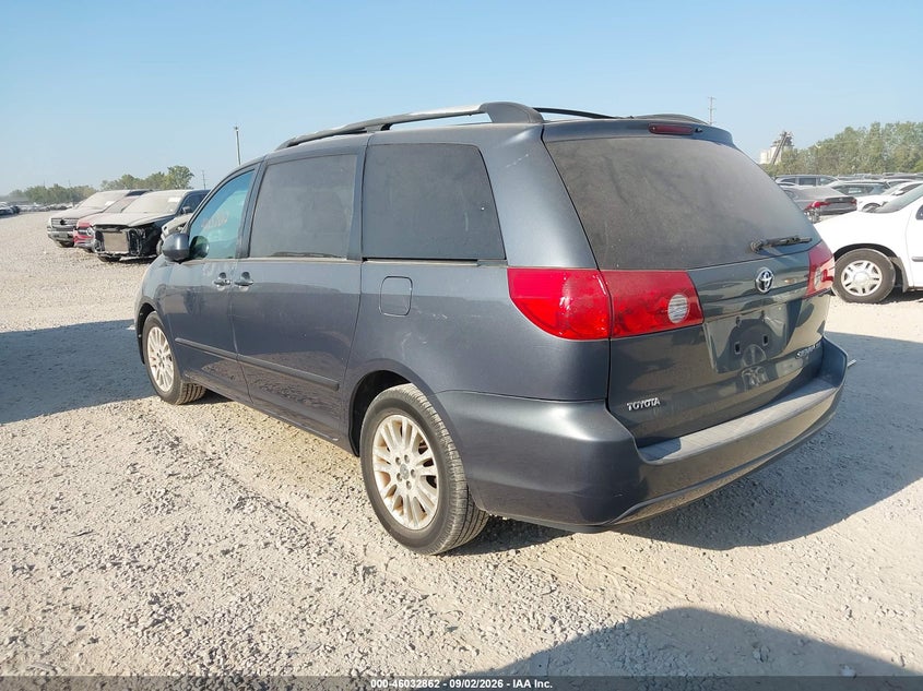 2009 TOYOTA SIENNA auction photo 3