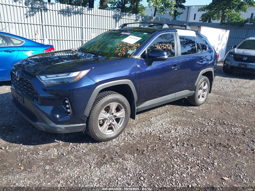 Vin: 2t3p1rfv7nw320521, lot: 46532347, toyota rav4 xle 20222