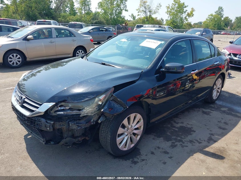 2015 HONDA ACCORD auction photo 2