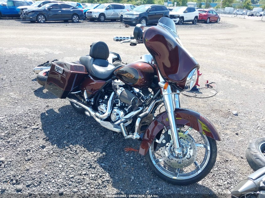 HARLEY-DAVIDSON FLHX 2009