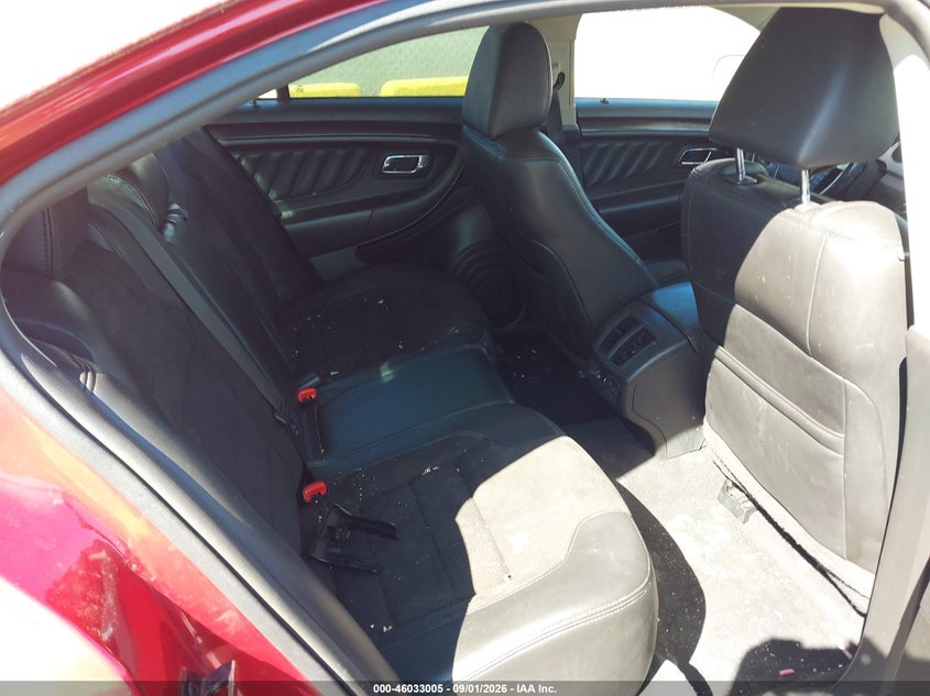 2011 FORD TAURUS auction photo 8