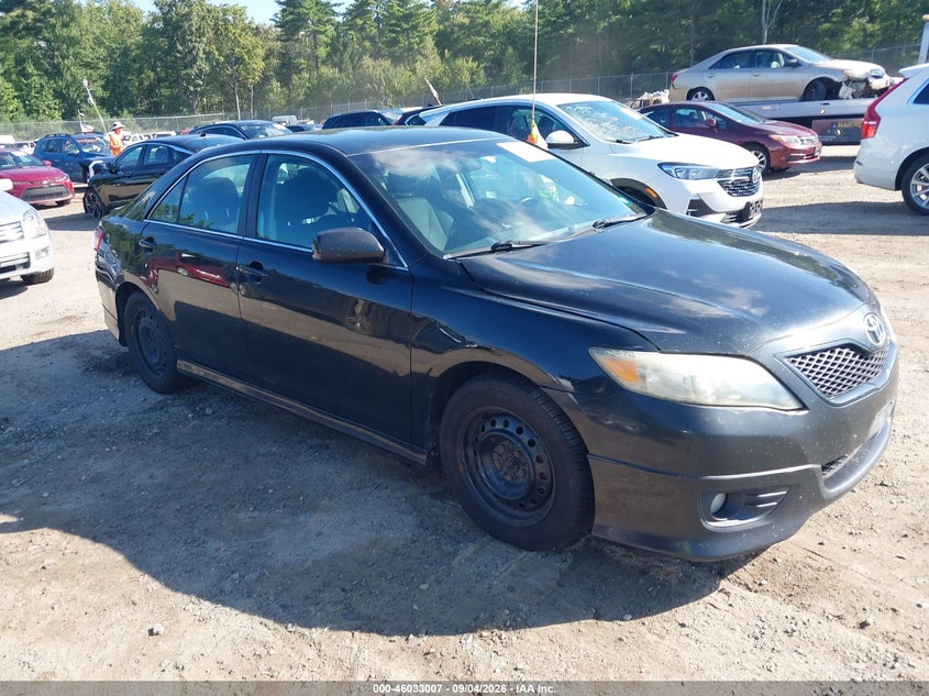 2011 TOYOTA CAMRY auction photo 1