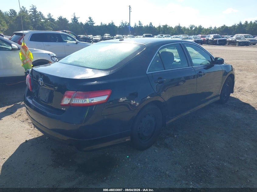 2011 TOYOTA CAMRY auction photo 4