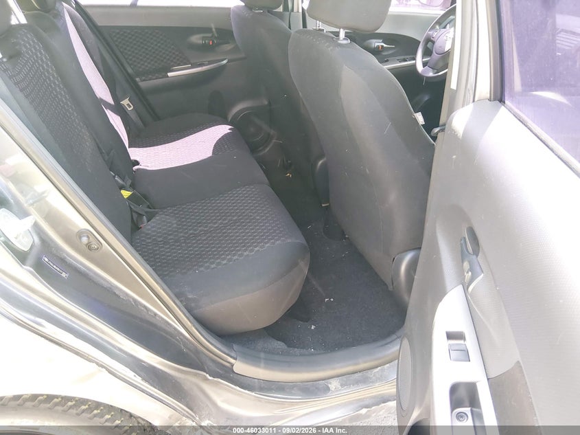 2011 SCION XD · Фото 8