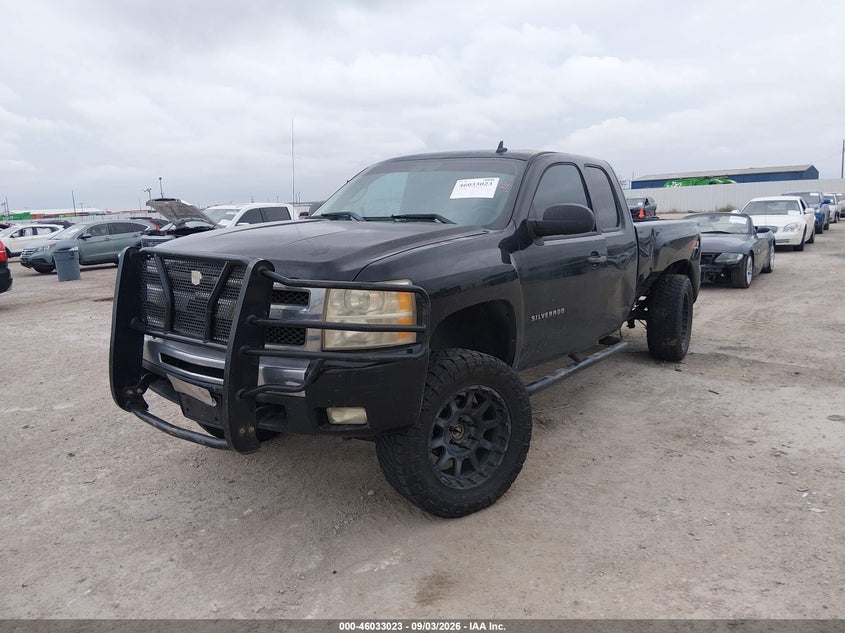 2011 Chevrolet Silverado, Лівий бік, IAAI, VIN 1GCRKSE35BZ118544 — фото 2