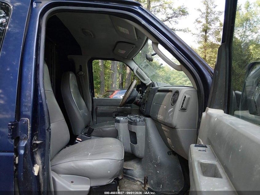 2011 FORD E-250 auction photo 5