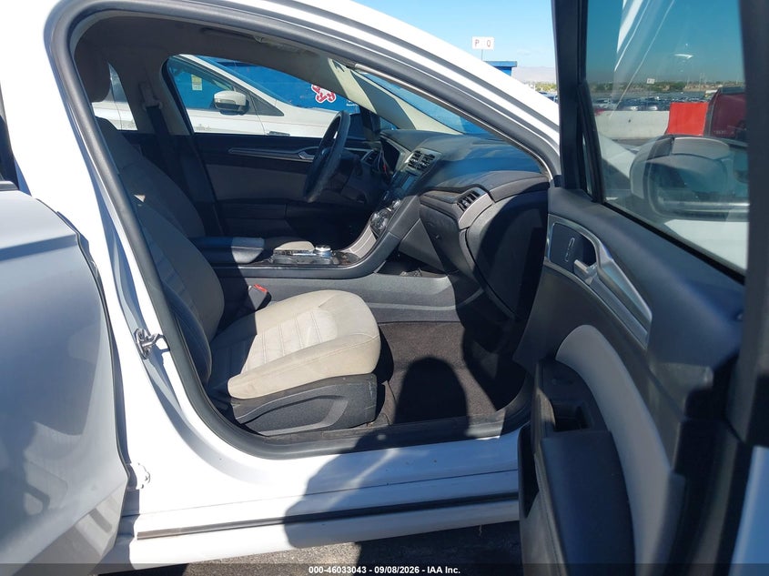 2018 FORD FUSION HYBRID auction photo 5