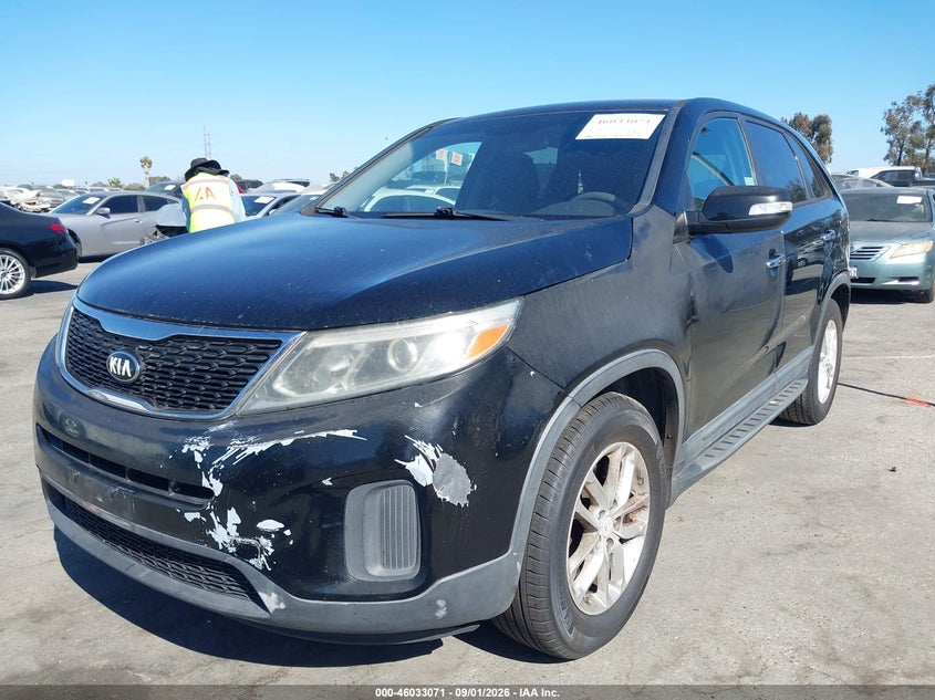 2014 KIA SORENTO auction photo 6
