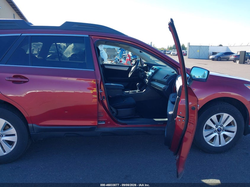 2016 SUBARU OUTBACK auction photo 5