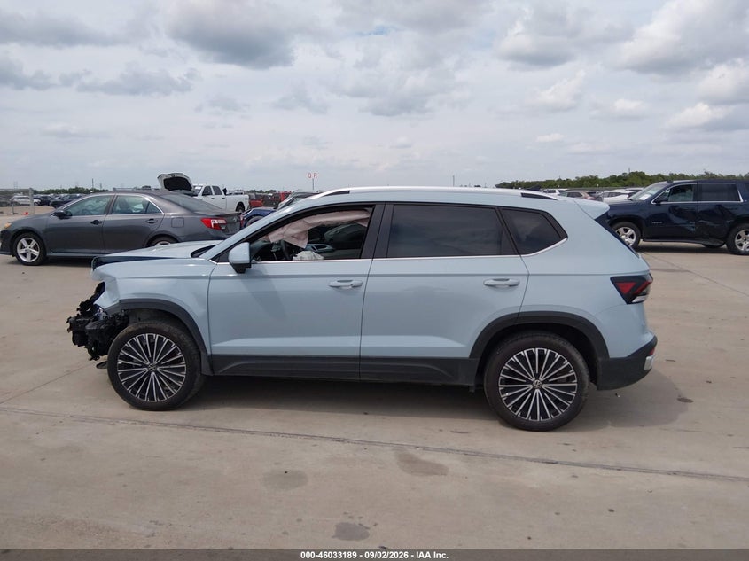 2025 VOLKSWAGEN TAOS 1.5T SE · Фото 15