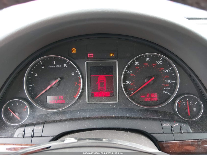 Фото 7 - AUDI A4