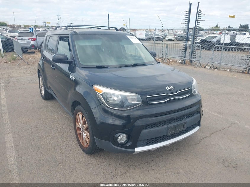 Vin: kndjp3a55j7564683, lot: 46532779, kia soul + 2018 img_1