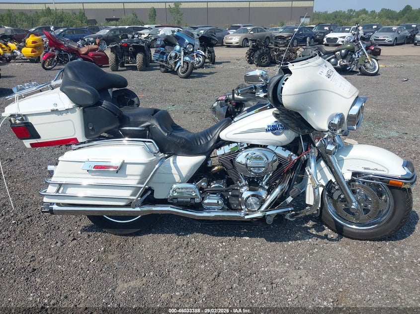 HARLEY-DAVIDSON FLHTCUI 2005