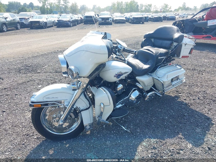 HARLEY-DAVIDSON FLHTCUI 2005