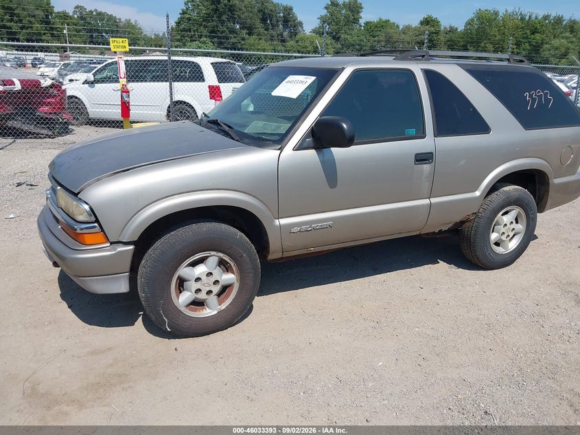 CHEVROLET BLAZER 2005 VIN 1GNCT18X05K106933