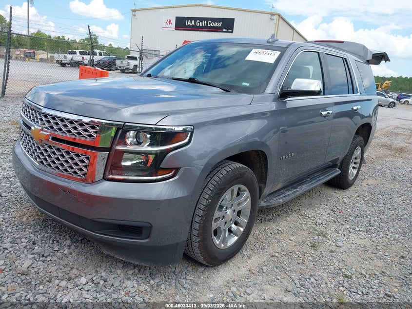2019 Chevrolet Tahoe Lt, Front & Rear, IAAI, VIN 1GNSCBKCXKR143093 — photo 2