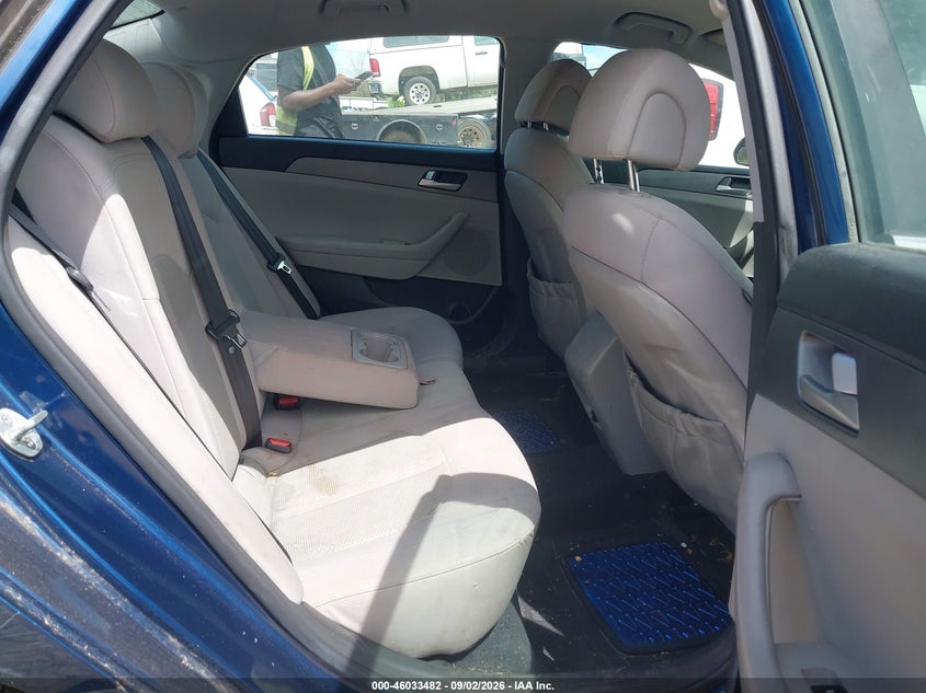 2015 HYUNDAI SONATA auction photo 8