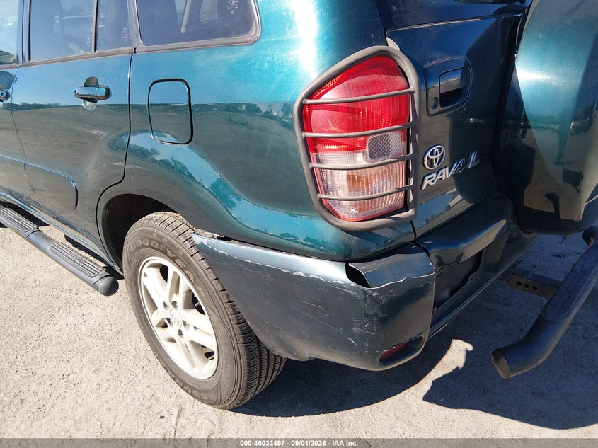2002 TOYOTA RAV4 auction photo 6