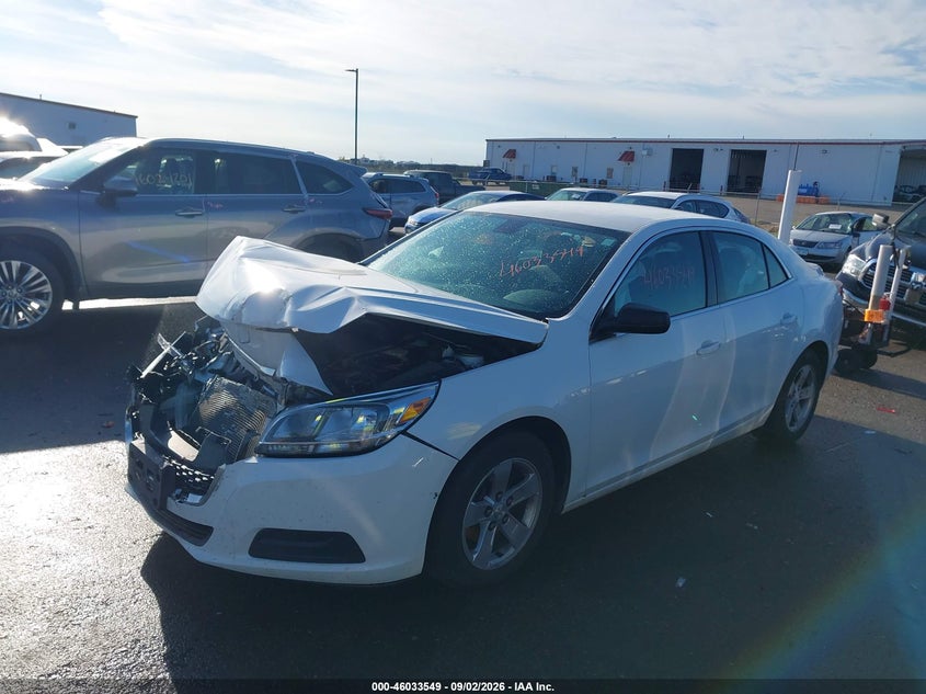 2014 Chevrolet Malibu 1Ls, Front End, IAAI, VIN 1G11B5SL6EF135354 — photo 2