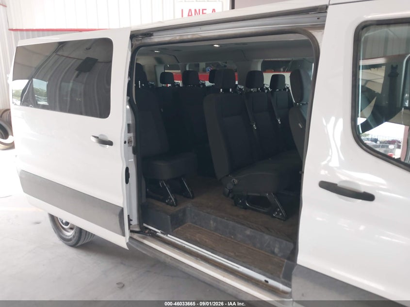 2022 FORD TRANSIT-350 PASSENGER VAN auction photo 8