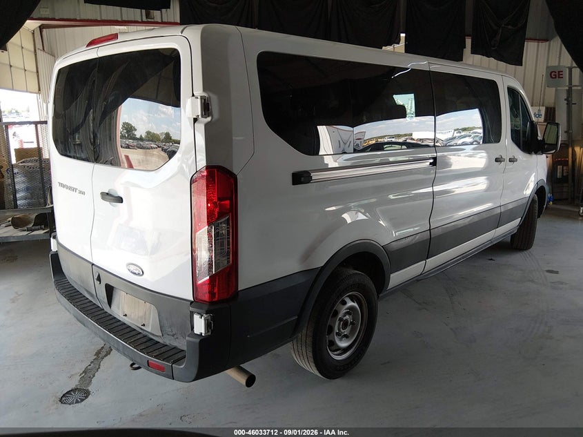 2022 FORD TRANSIT-350 PASSENGER VAN auction photo 4