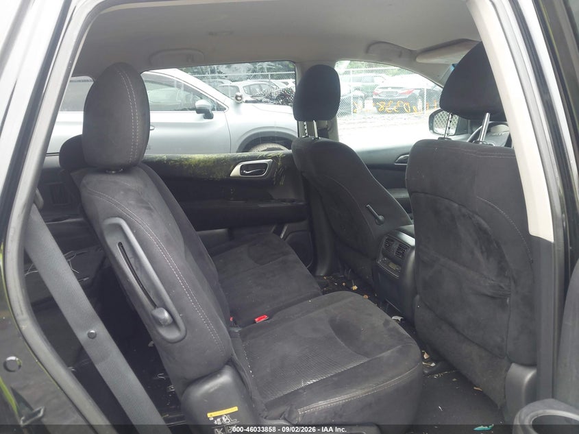 NISSAN PATHFINDER 2015 VIN 5N1AR2MNXFC610938