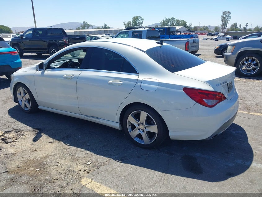 2017 MERCEDES-BENZ CLA 250 auction photo 3