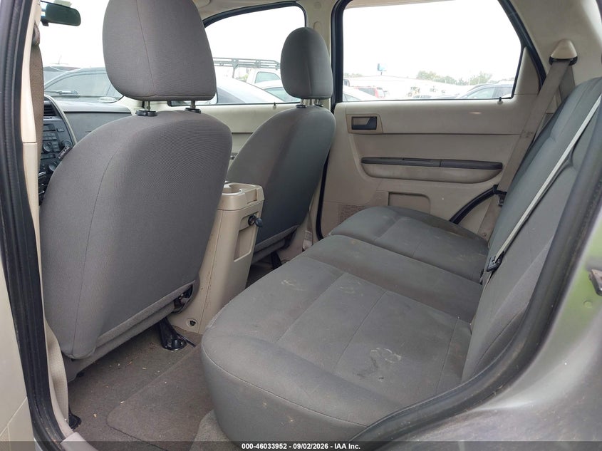 2008 FORD ESCAPE auction photo 8