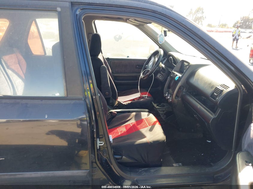 2004 HONDA CR-V auction photo 5