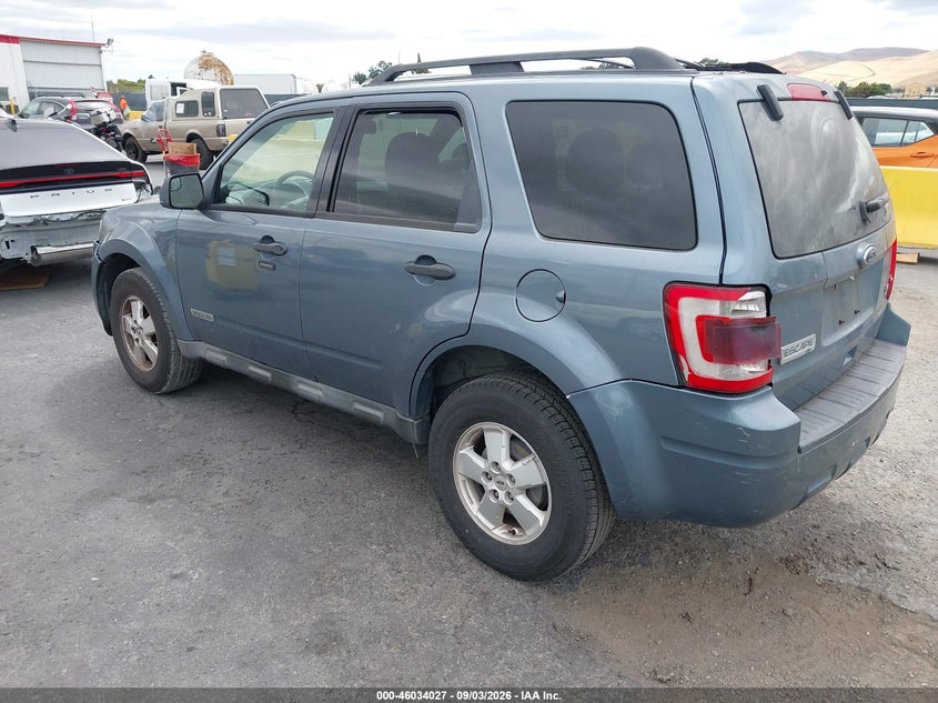 2011 FORD ESCAPE auction photo 3